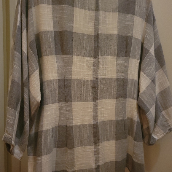 Blouse - Picture 5 of 8